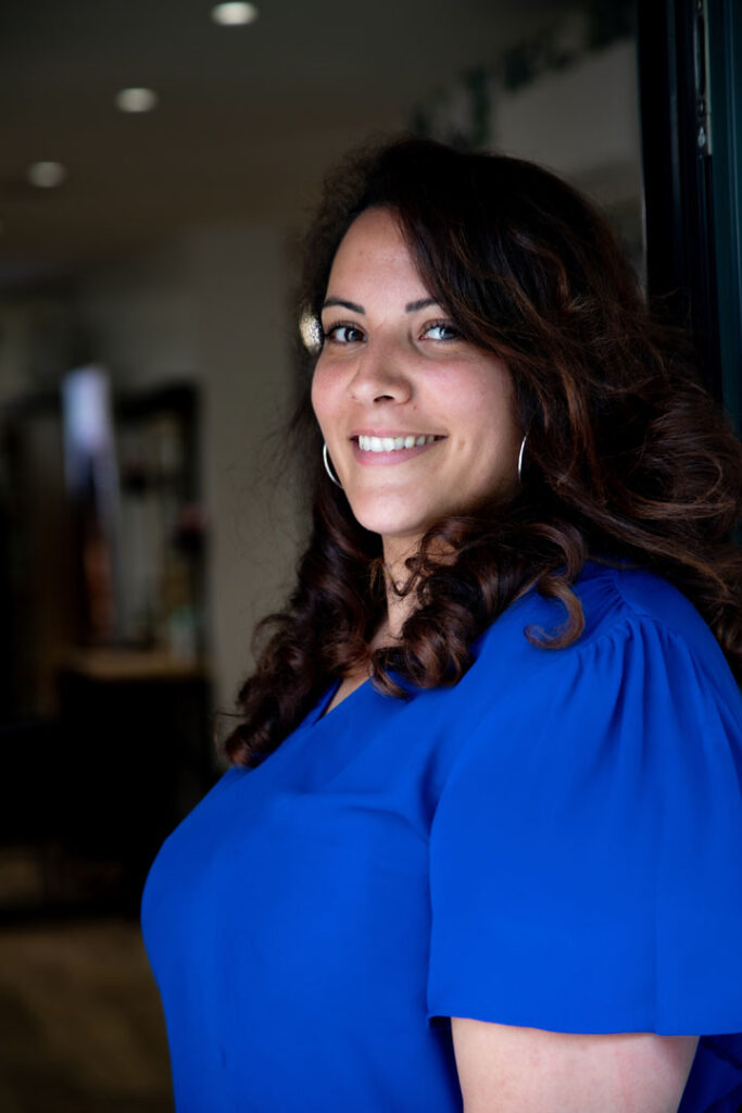 alexia coiffeuse polyvalente barbier salon coiffure mixtes alexia koiffure sarlat la caneda dordogne 7