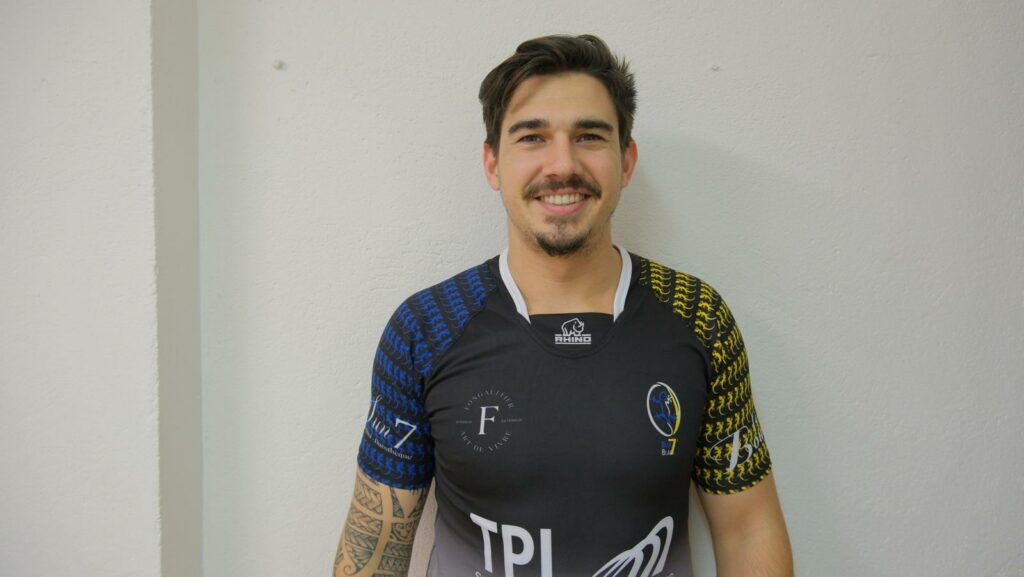 photo profil osteophate sullivan chaminade rugby7 blueblack sevens perigord